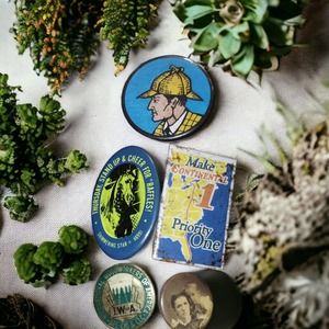 Some very old antique and vintage pinbacks